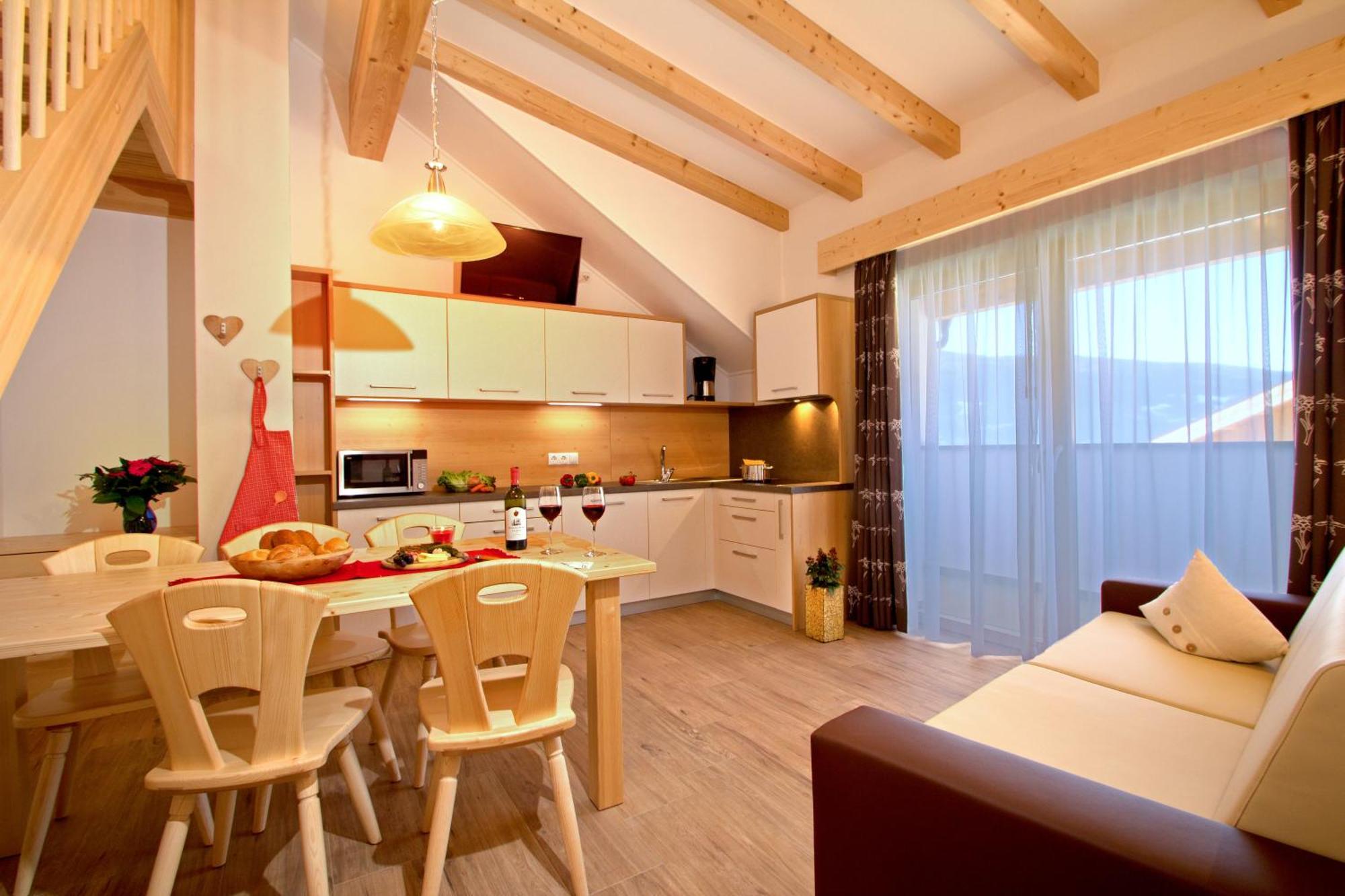 Stiflerhof Apartment Фалцес Екстериор снимка