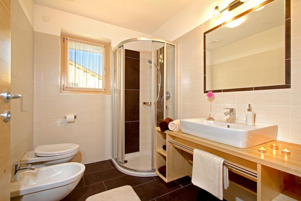 Stiflerhof Apartment Фалцес Стая снимка